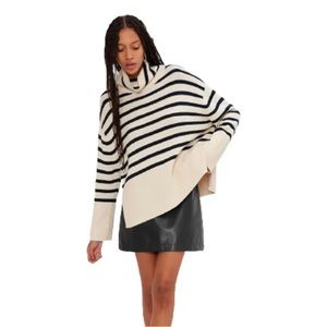 New Oversized turtleneck from gap, striped sweater